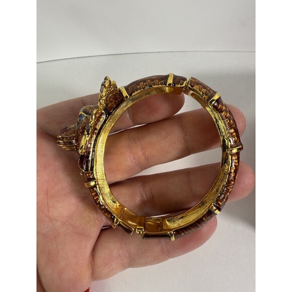 Kenneth J Lane Rhinestone Enamel Lions Head Gold Tone Clamp Bracelet Cuff 7.25" - Picture 3 of 10